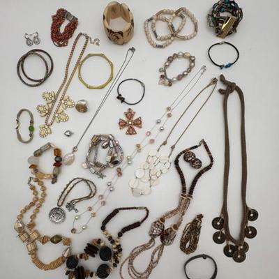 Mixed Jewelry Lot