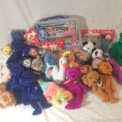 Beanie Babies Collection 2. Platypus, Princess Diana Bears, Peace Beat and So Much More!
