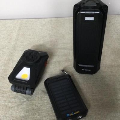 Regargable Solar Lights And Portable Charger 