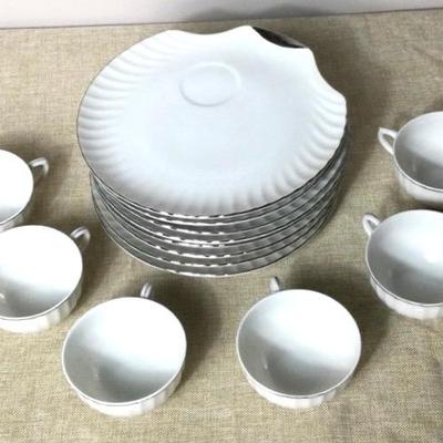 Vintage Japan Seashell Plates And Cups