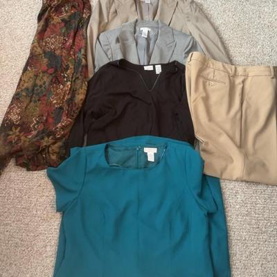 Sale Photo Thumbnail #32