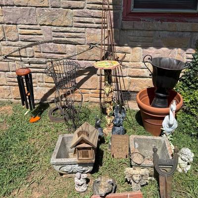 Super Outdoor Lot 