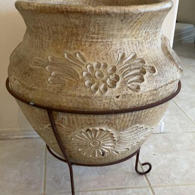 Large Planter & Stand