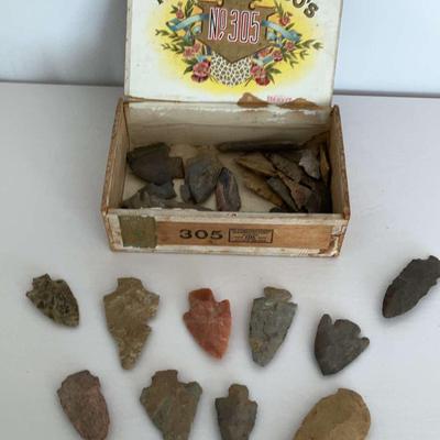 30+ Native American Stone Arrowhead Collection