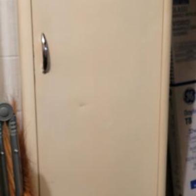 Sale Photo Thumbnail #60