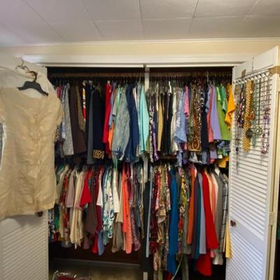 Sale Photo Thumbnail #123
