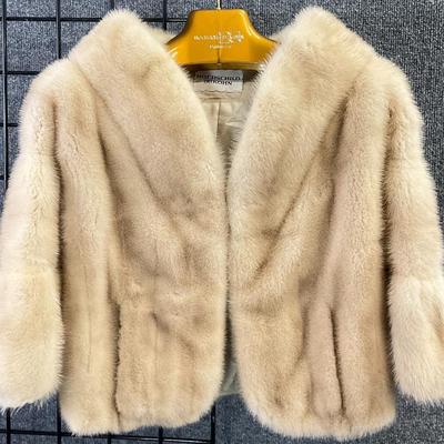 Sale Photo Thumbnail #630