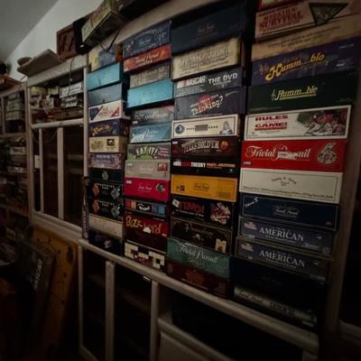 200+ board games and 50+ puzzles 