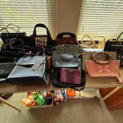 Sale Photo Thumbnail #357
