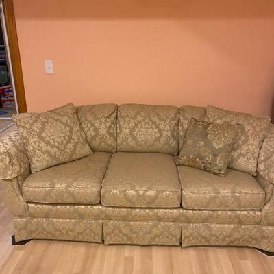 2 couches! Highland House
