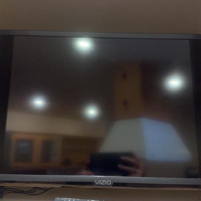 Vizio Smart TV - 24 Inch