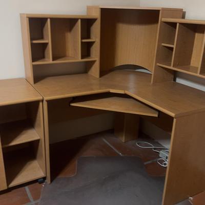 Corner Office Desk With Side Caninet