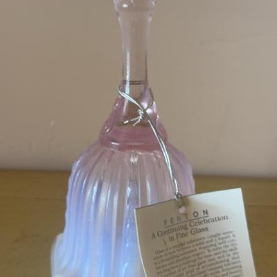 Pretty Fenton Bell