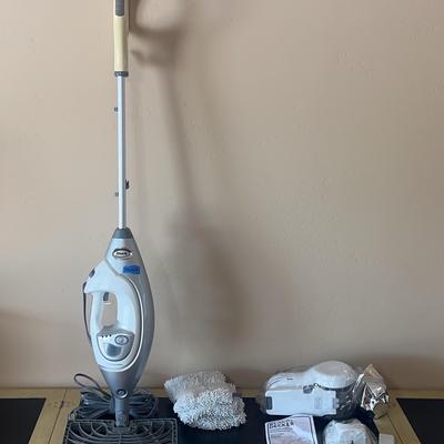 Shark Lift-Away Mop & Steamer