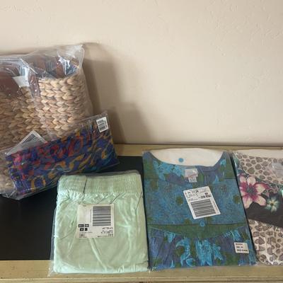 Women’s Loungewear & Accessories