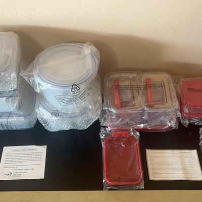 Lock&Lock And Click Plastic Food Storage Containers