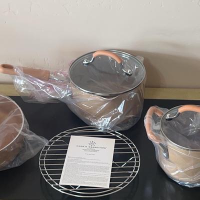 4pc Cookware Set With Steel Base