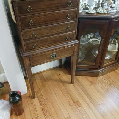 Sale Photo Thumbnail #11