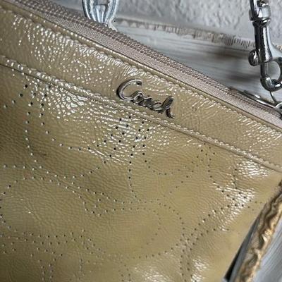 Sale Photo Thumbnail #70