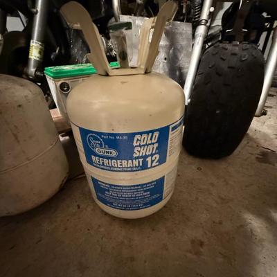 Sale Photo Thumbnail #75: R12 Refrigerant 30 lbs