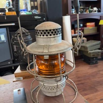 Sale Photo Thumbnail #21: Railroad lantern