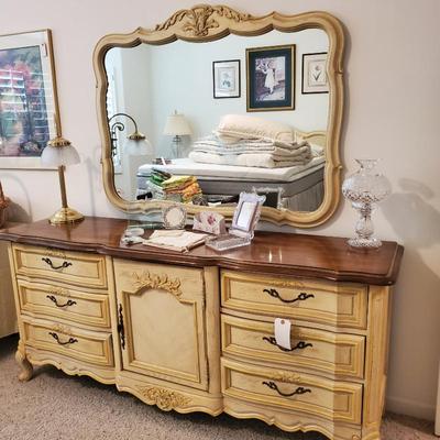 Sale Photo Thumbnail #93