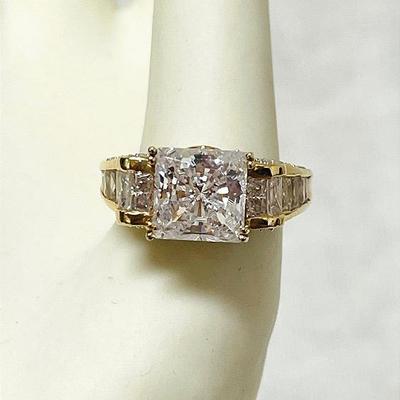 14K Yellow Gold CZ Ring