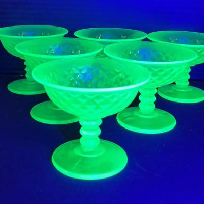Uranium Quilted Diamond Footed Sherbets (6)