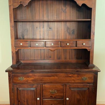 Pennsylvania House Hutch (2pc)