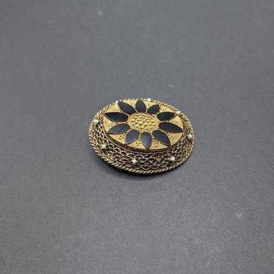Victorian Revival Era Vintage Black Glass Goldtone Brooch With Tiny Pearls 