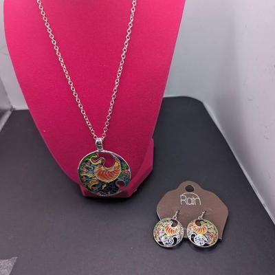 Rain Paradise Pendant On Silvertone Necklace With Matching Earrings 