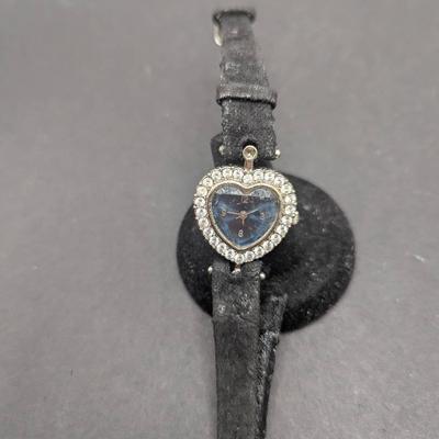 Blue Face Silvertone Numbers Heart Shaped Watch AV0190S AV377