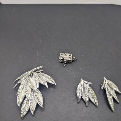 Dodds Signed Leaf Brooch With Matching Earrings, Treasure Chest Cross Pendant 