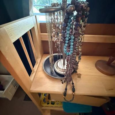 Sale Photo Thumbnail #97