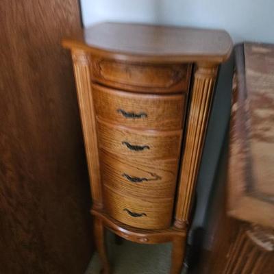 Sale Photo Thumbnail #113