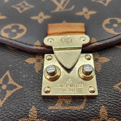 Sale Photo Thumbnail #390