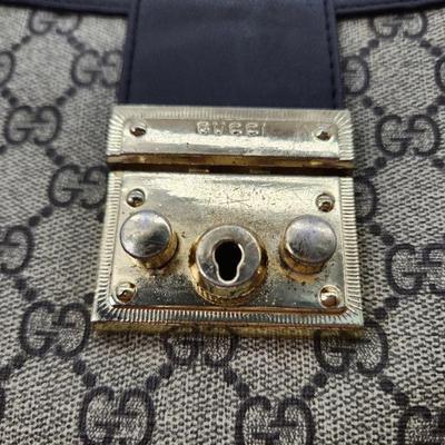 Sale Photo Thumbnail #699