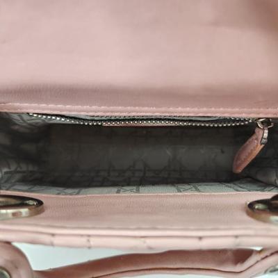 Sale Photo Thumbnail #828