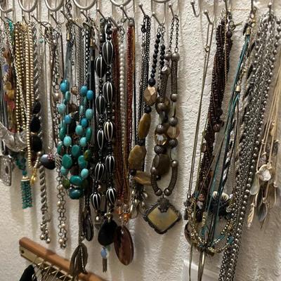 Sale Photo Thumbnail #498