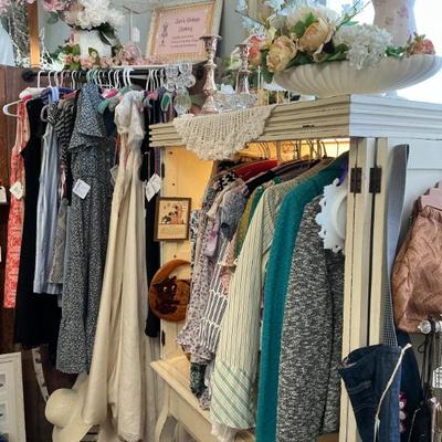Sale Photo Thumbnail #114