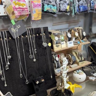 Sale Photo Thumbnail #157