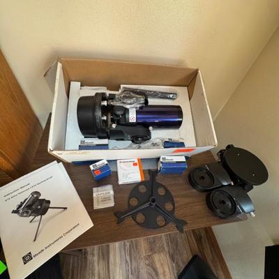 Sale Photo Thumbnail #58: telescope