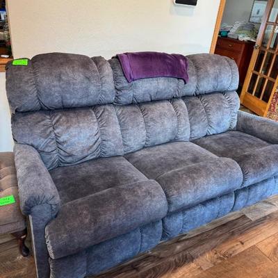 Sale Photo Thumbnail #99: Lazyboy power recliner, lumbar, and headrest