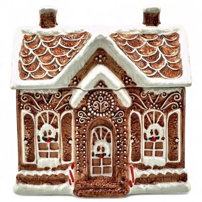 Martha Stewart Ceramic Gingerbread House Cookie Jar