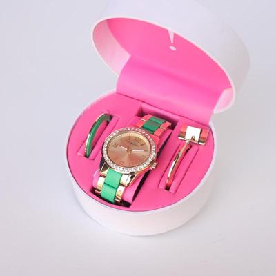 Isaac Mizrahi Live Ladies Quartz Analog Watch