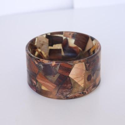 Mid-Century Embedded Wood Chip Resin Ashtray