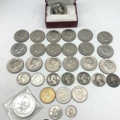 Lot of Various Coins 1924-2005: Half Dollars, Quarters, Presidential Coins & More 