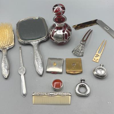 Vintage Vanity Mixed Lot 