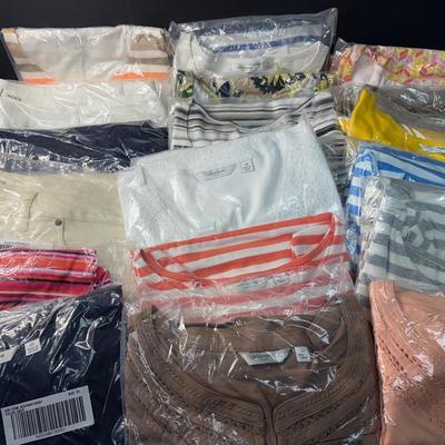 Assortment Of Liz Claiborne Tops & Pants