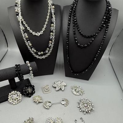 Vintage Crystal And Black Glass Beaded Jewelry 
